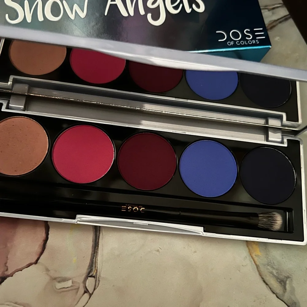 Dose of Colors Snow Angels Limited Edition Palette - Picture 7 of 9